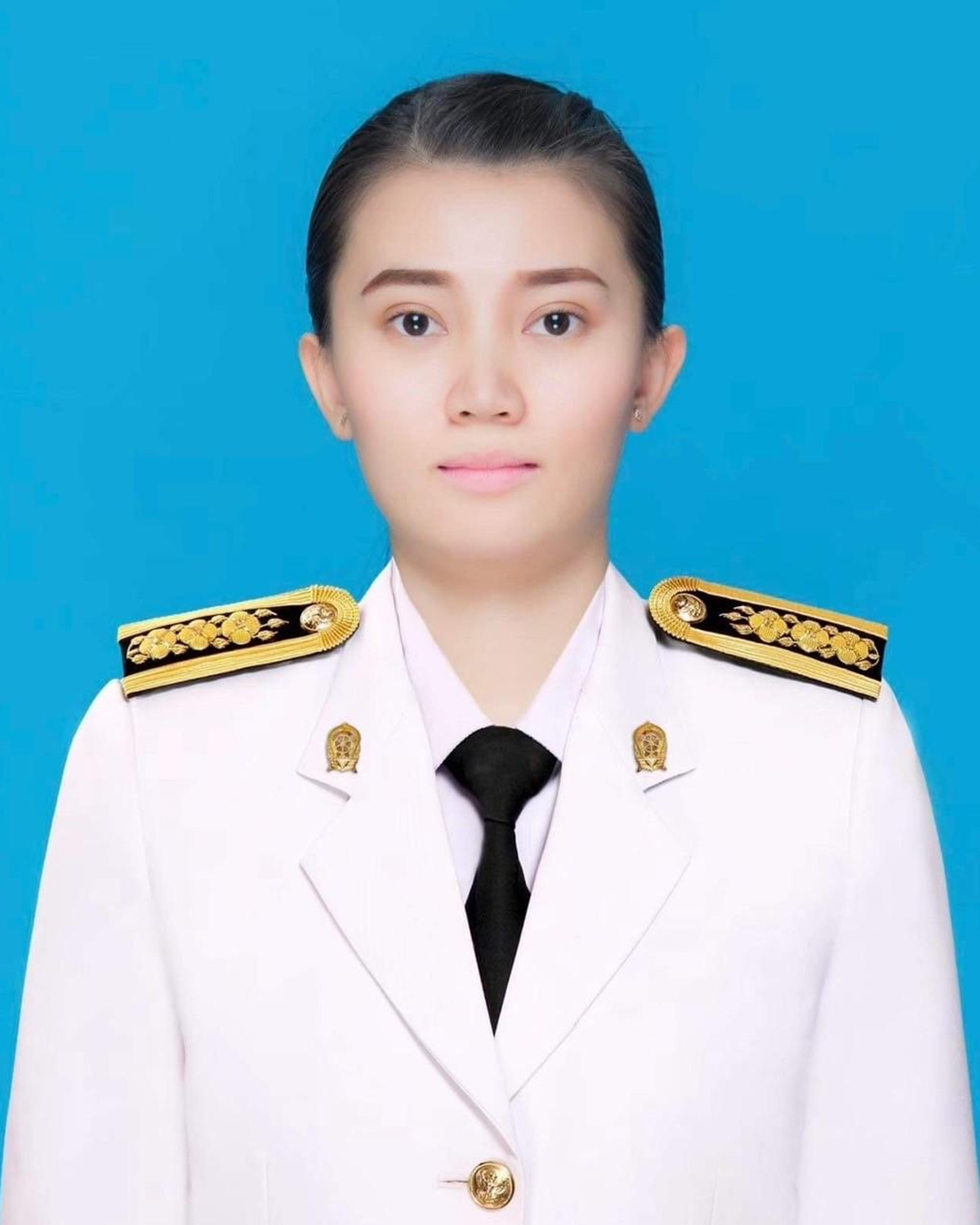 นางสาวณัฐธิดา ชื่นมะเริง