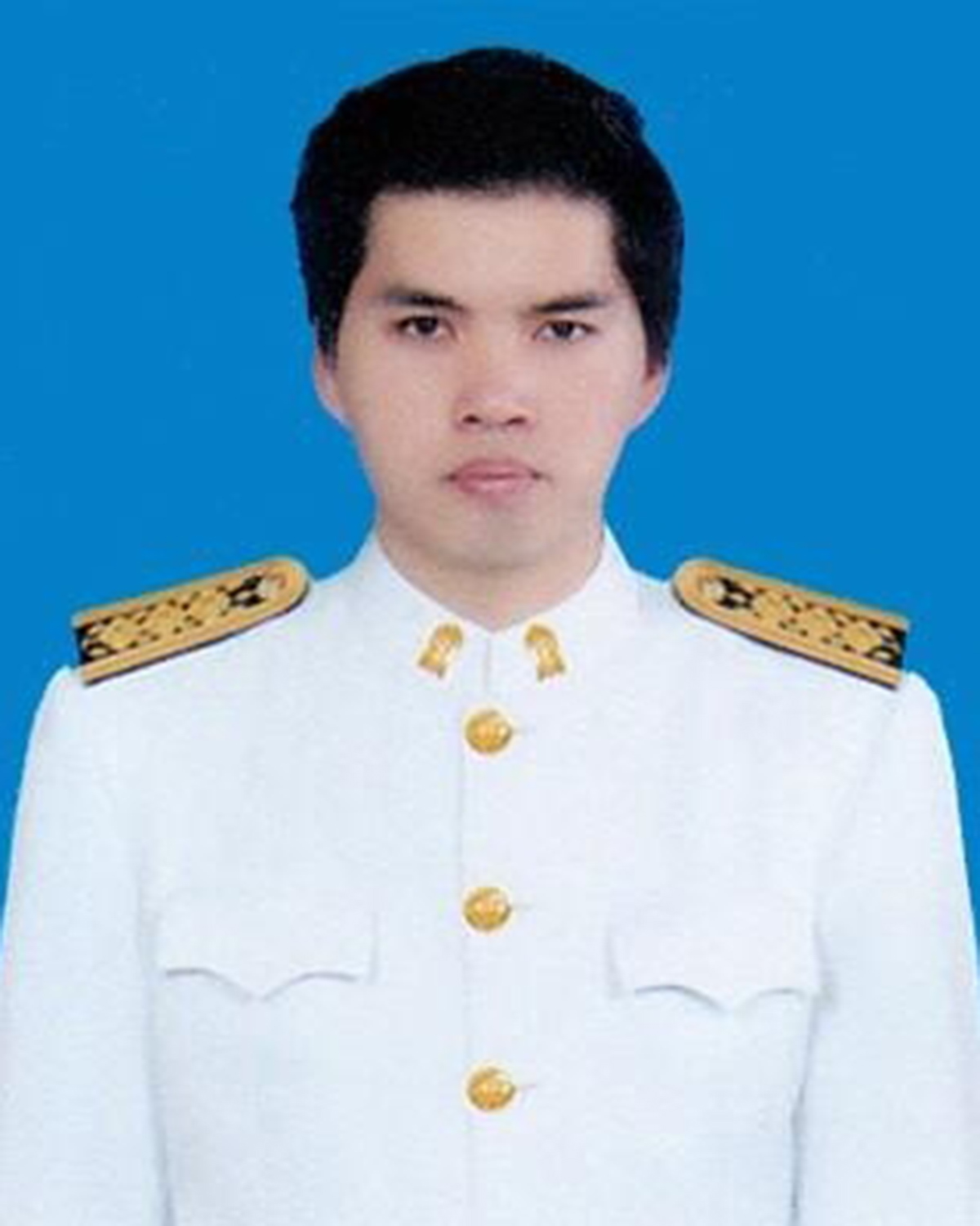 นายรติ คุ้มสง่า นายรติ คุ้มสง่า
